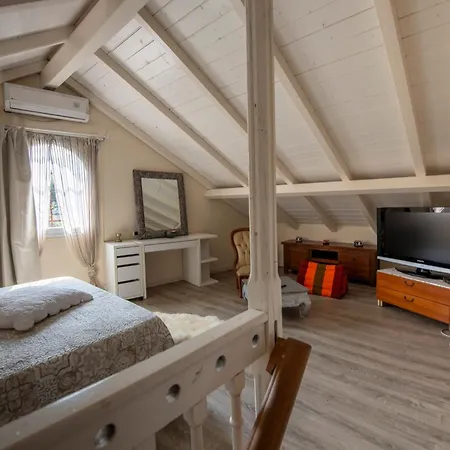 201c - In Villa, Relax Nel Di Lavagna, Giardino E Piscina Condivisa Apartmán Lavagna