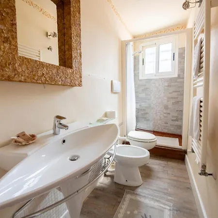 아파트 201c - In Villa, Relax Nel Di Lavagna, Giardino E Piscina Condivisa *