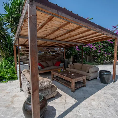 201c - In Villa, Relax Nel Di Lavagna, Giardino E Piscina Condivisa Lavagna